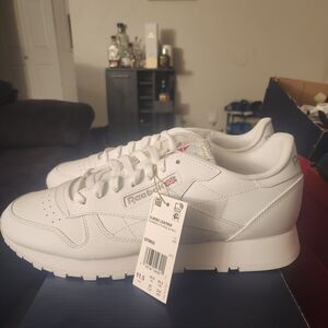 Reebok Classic Leather White Sneakers Sz 11.5